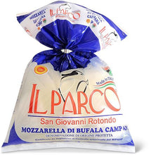 Carica l&#39;immagine nel visualizzatore di Gallery, Mozzarella di bufala campana DOP da 250 gr
